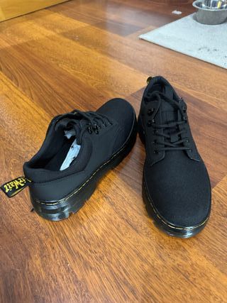 Dr. Martens Zapatos Negros