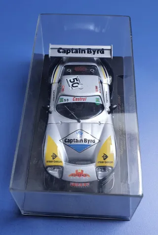 Scalextric Marcos LM 600 Belcar 2000