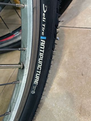 Bicicleta de paseo negra