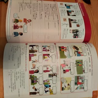 Essential Grammar in Use with Answers: A Self-S...