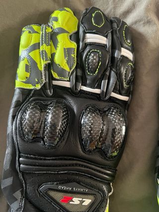 Guantes de moto LS2 negros y neón