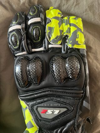Guantes de moto LS2 negros y neón