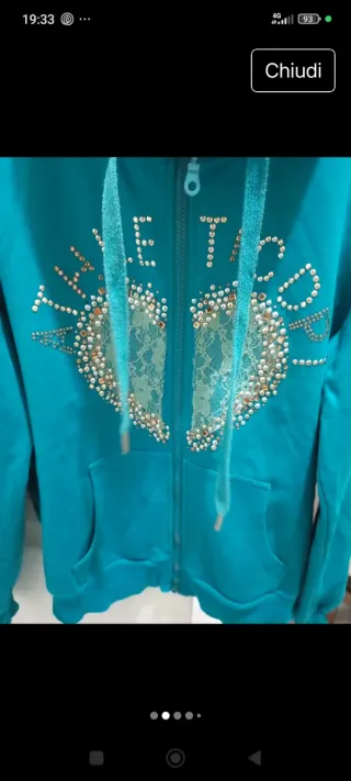 Felpa con cuore e strass taglia ML