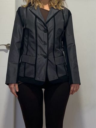 Americana Negra Talla 38 Sin Estrenar