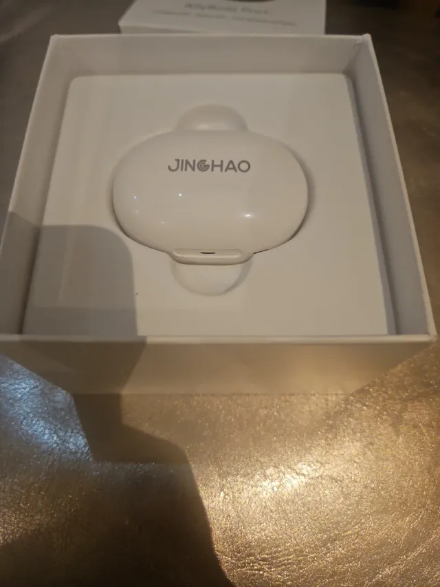 Audífonos JingHao Recargables Blancos