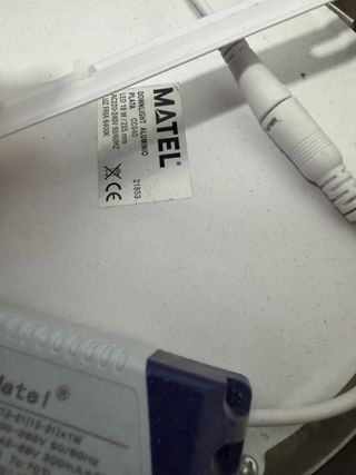 Lámpara LED Matel Redonda y cudrada