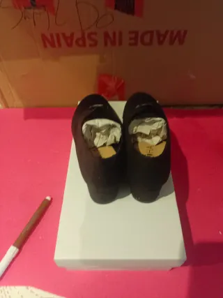 Zapatos Flamenco folklore Antelina Negro Talla 35