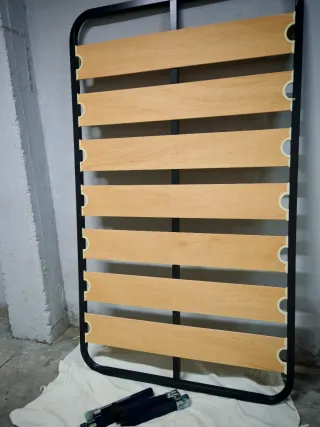 Somier 105x182 cm, CON PATAS.