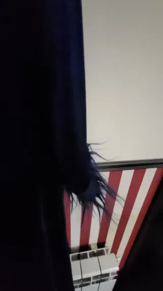 Vestido midi terciopelo con plumas