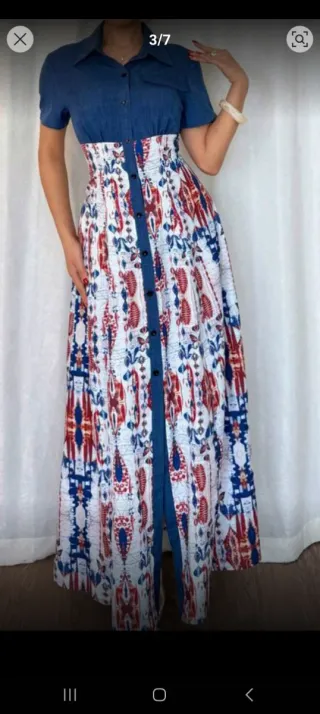 Pantalones rojos de vestir , vestidos , botas