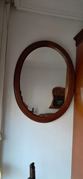 Armario ropero de madera