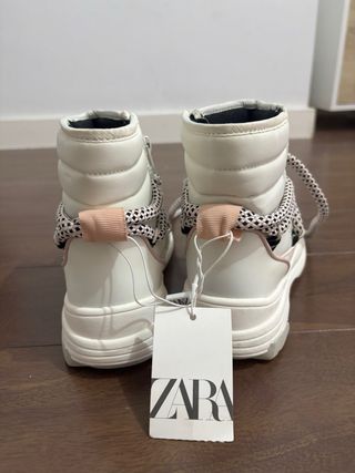 Botas de nieve  zara niña blancas y rosas nuevas