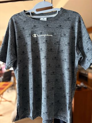 Camiseta Champion Gris Estampada
