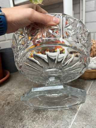 Frutero de cristal tallado