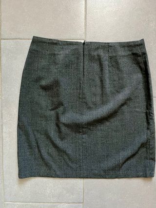 Gonna tubino grigia con spacco