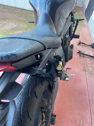 Aleta aerodinámica Yamaha MT09