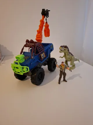 Juego Jurassic World Camión y Dinosaurios