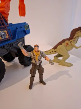 Juego Jurassic World Camión y Dinosaurios