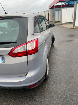 Ford Grand C-MAX 2013