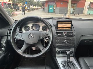 Mercedes C350 Avantgarde con 108000KM
