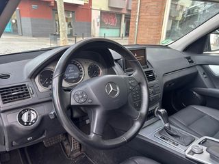 Mercedes C350 Avantgarde con 108000KM