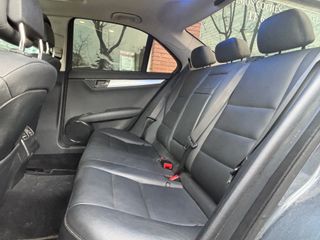 Mercedes C350 Avantgarde con 108000KM