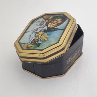 Scatola Latta Vintage Bentley's Of London