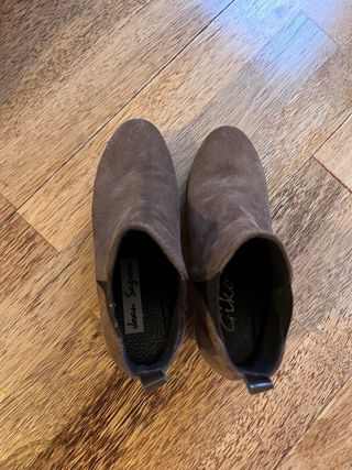 Botines ante marrones