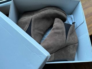 Botines ante marrones