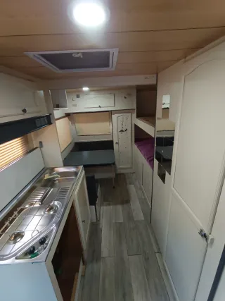 Caravana Aloha Sun Roller 460F. Año 1993.