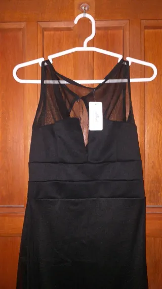 Vestido largo negro para chica. Talla M/L