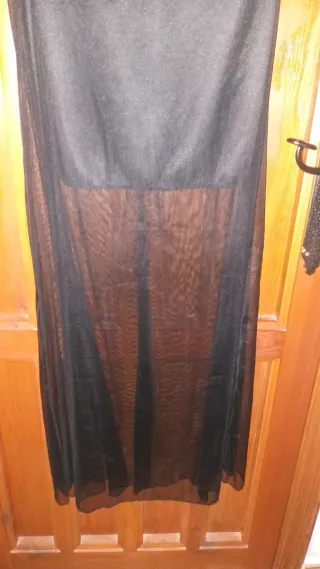 Vestido largo negro para chica. Talla M/L