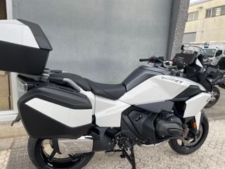 DASMOTO vende BMW R1300RT  A MATRICULAR