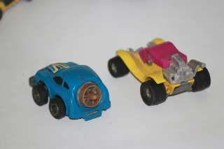 Lote 9 antiguas miniaturas de coches