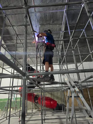 Soldador y modelista