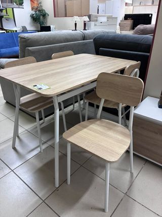Mesa y 4 Sillas Madera Clara o blanca NUEVA