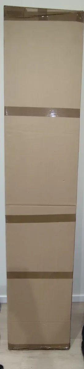 Mueble TV madera y blanco