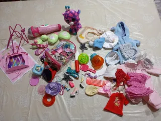 Lotto accessori bambole