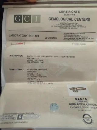 Anillo de compromiso oro con diamantes