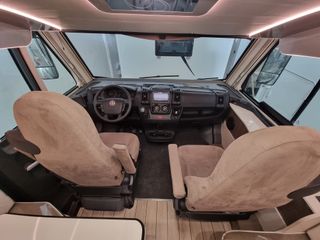 AUTOCARAVANA MCLOUIS NEVIS 881 2020