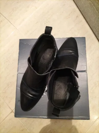 Botas de piel negras talla 40