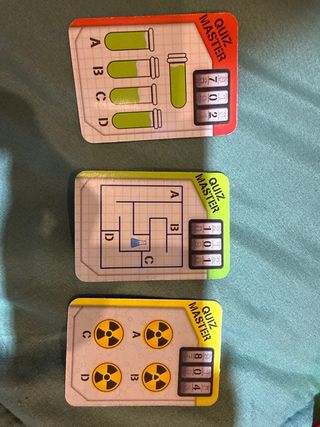 Juego de mesa Operación Escape para familia