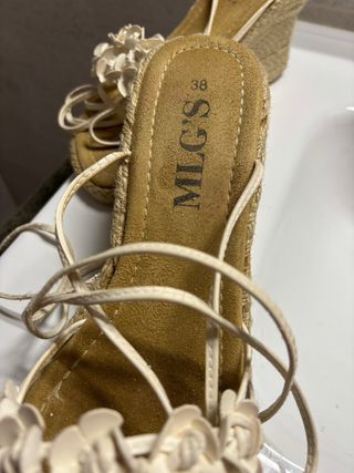 Sandalias MLC'S esparto cuña flores