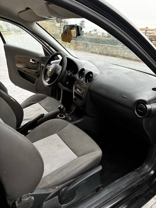 SEAT Ibiza 2004