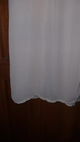 Vestido beige de encaje y gasa. Talla M/L