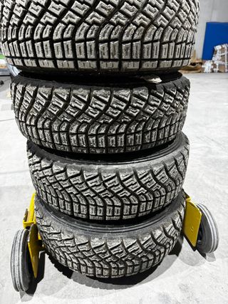 Neumáticos Kumho R800R 15 Tierra