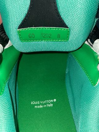 Louis Vuitton Skate Talla 42