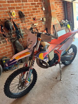 KTM EXC 300 TBI Six Days 2024