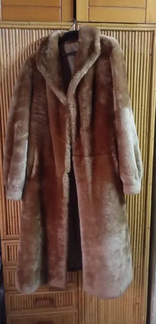 URGE Abrigo piel señora beige/marrón