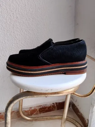 Mocasines piel pelo negro 40